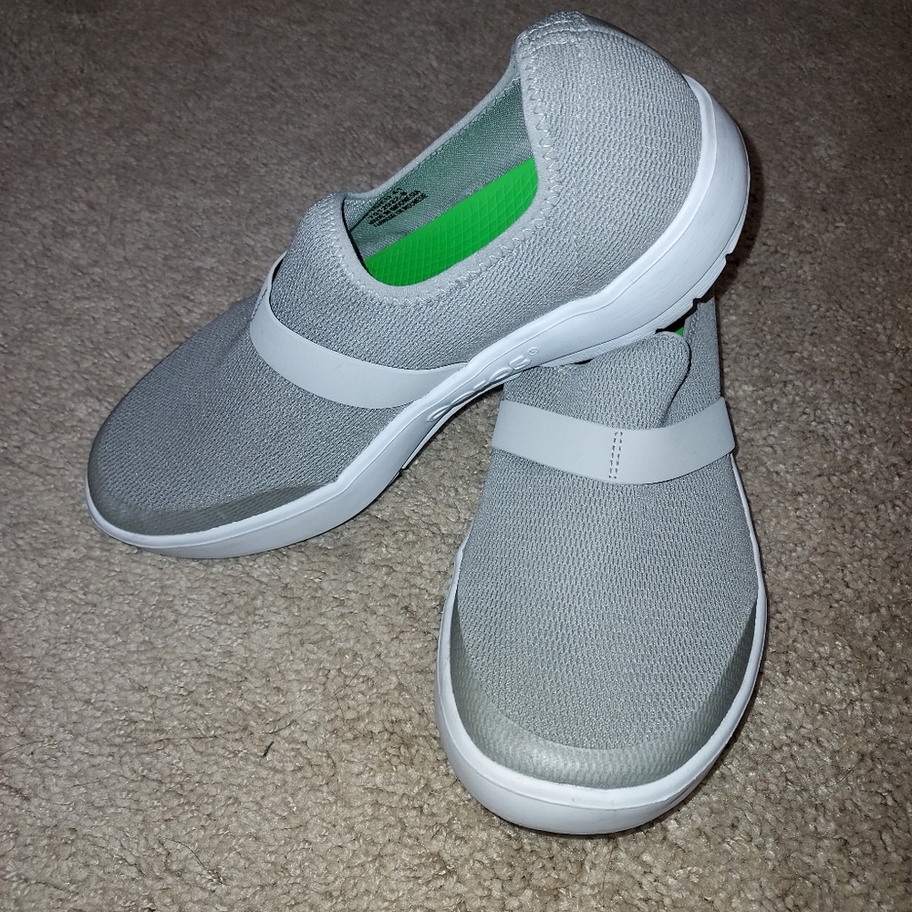 Oofos OOmg Low Shoe